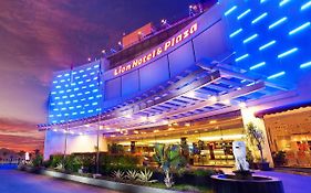 Lion Hotel And Plaza Manado 4*