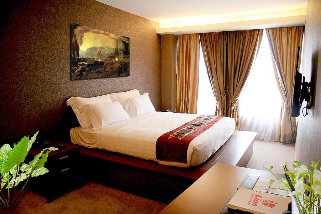 Lion Hotel & Plaza Manado Room photo